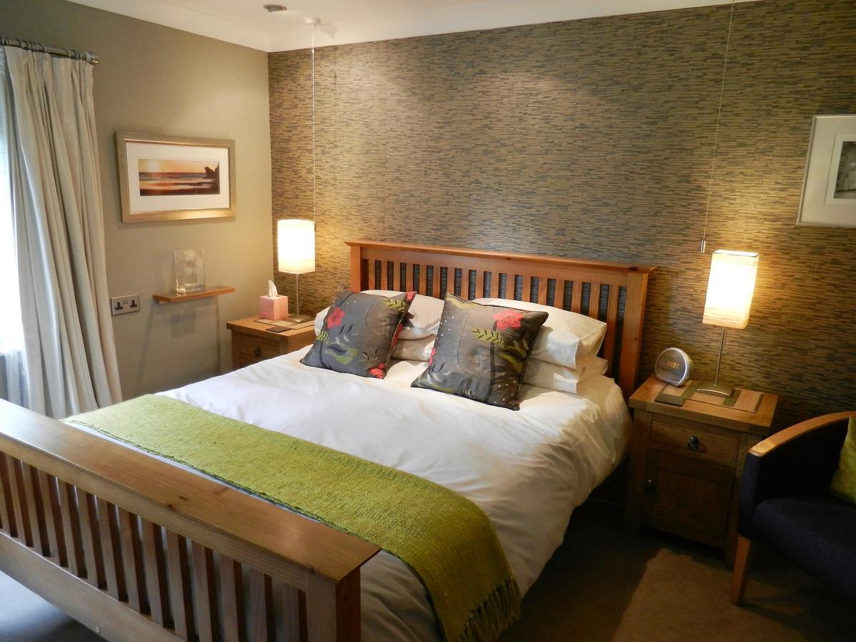 Ffynnon Fendigaid Bed And Breakfast Аберпорт Екстериор снимка